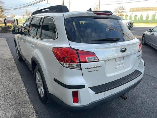 2012 Subaru Outback 2.5i Limited
