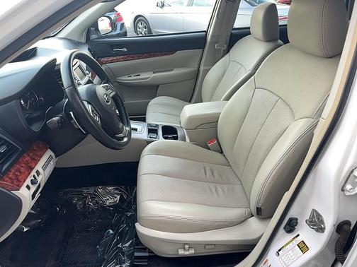 2012 Subaru Outback 2.5i Limited