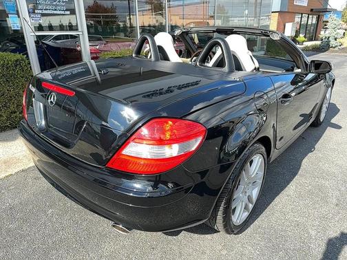 2008 Mercedes-Benz SLK-Class Base