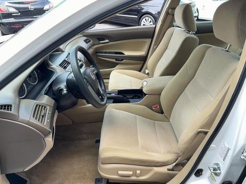 Taffeta White 2009 Honda Accord LX-P