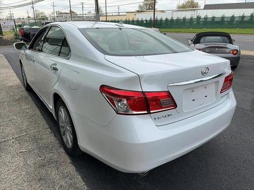 2010 Lexus ES 350 Base