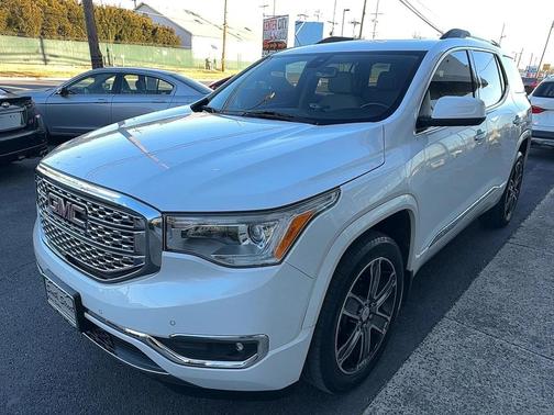 2018 GMC Acadia Denali