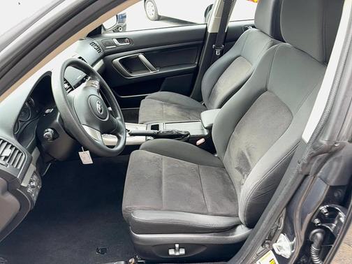 2009 Subaru Legacy Base