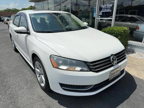 2012 Volkswagen Passat 2.5 SE
