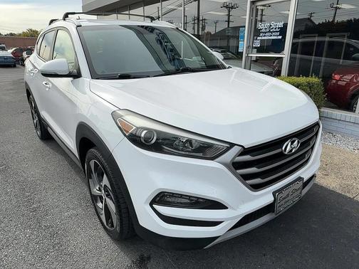 2017 Hyundai TUCSON Sport