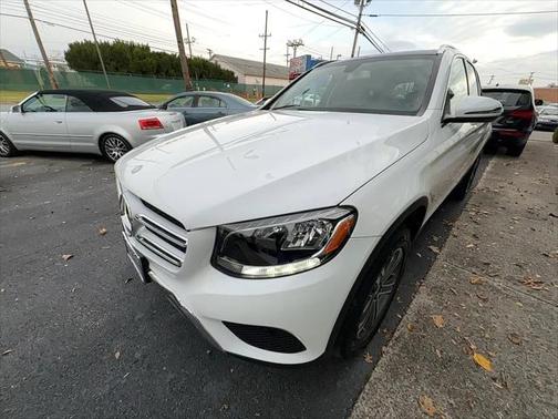 2017 Mercedes-Benz GLC 300 4MATIC