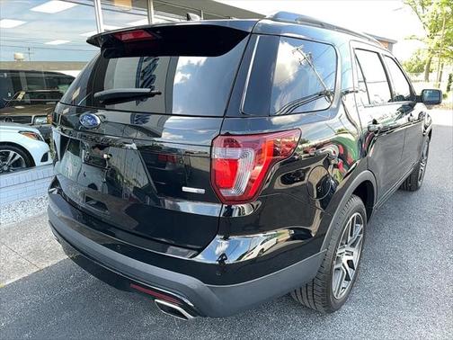 2017 Ford Explorer sport