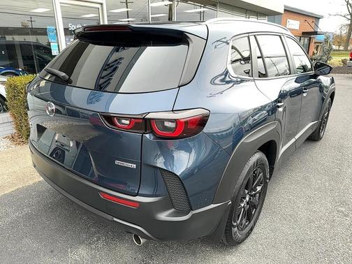 2024 Mazda CX-50 2.5 S Preferred Package