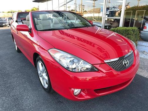 2005 Toyota Camry Solara SLE V6