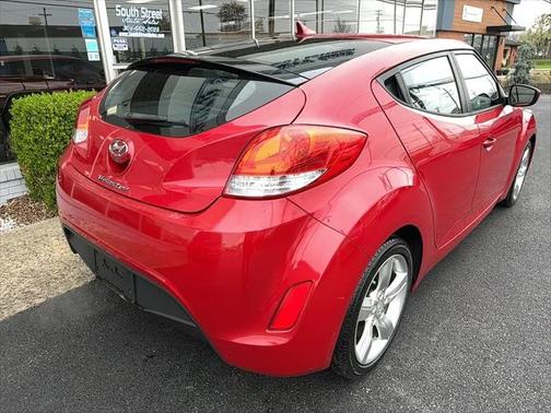 2014 Hyundai Veloster Base