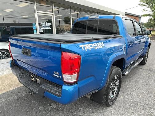2016 Toyota Tacoma TRD Sport