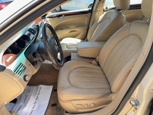 Bronze 2011 Buick Lucerne CXL