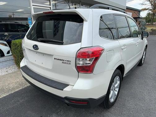 2014 Subaru Forester 2.5i Touring
