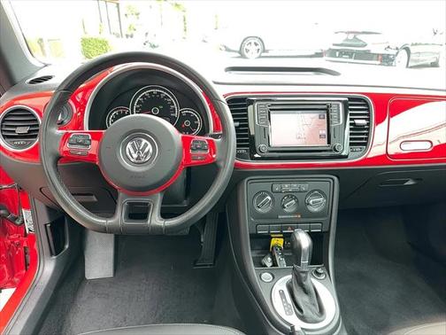 2016 Volkswagen Beetle 1.8T SEL
