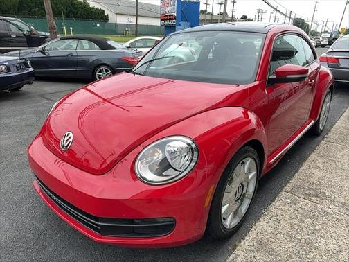 2016 Volkswagen Beetle 1.8T SEL