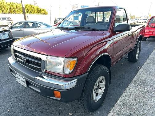 2000 Toyota Tacoma Base