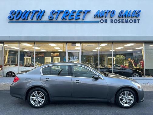 2010 INFINITI G37x Base