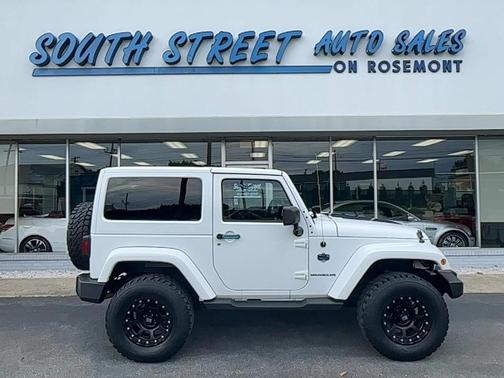 2012 Jeep Wrangler Sahara