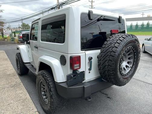 2012 Jeep Wrangler Sahara