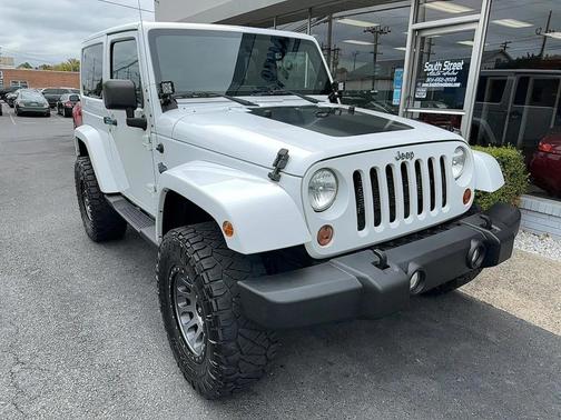 2012 Jeep Wrangler Sahara