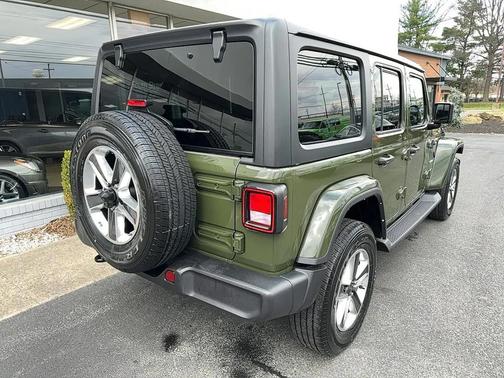 2022 Jeep Wrangler Unlimited Sahara