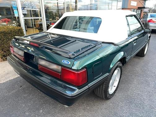 1991 Ford Mustang LX 5.0L Sport
