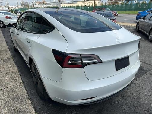 White 2021 Tesla Model 3 Standard Range Plus