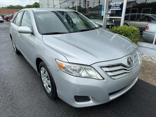 2010 Toyota Camry LE