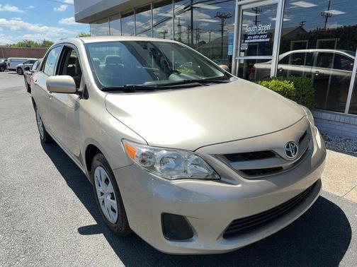 Sandy Beach Metallic 2011 Toyota Corolla LE