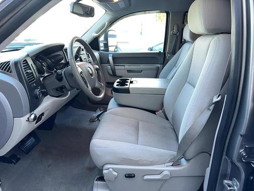 2012 Chevrolet Silverado 3500 LT