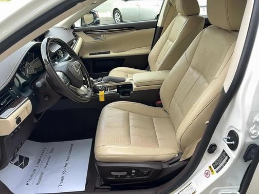 2016 Lexus ES 350 Base