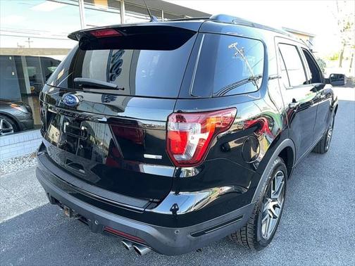 2018 Ford Explorer Sport