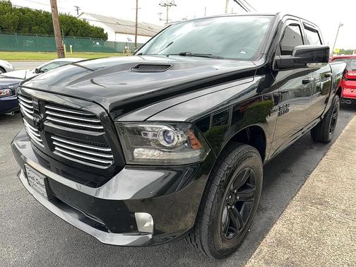 2017 RAM 1500 Sport
