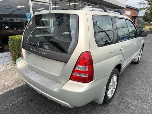 2005 Subaru Forester 2.5 X