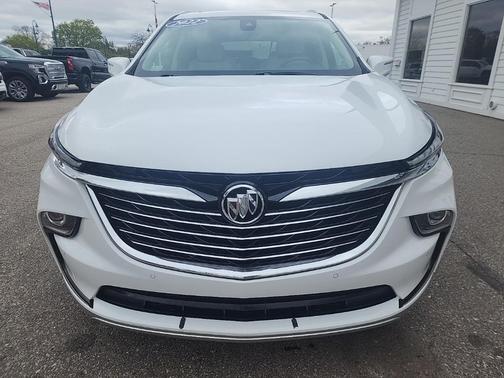 2022 Buick Enclave Essence