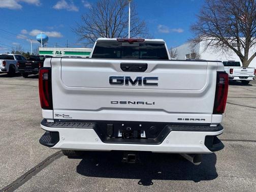 2025 GMC Sierra 2500 Denali Ultimate
