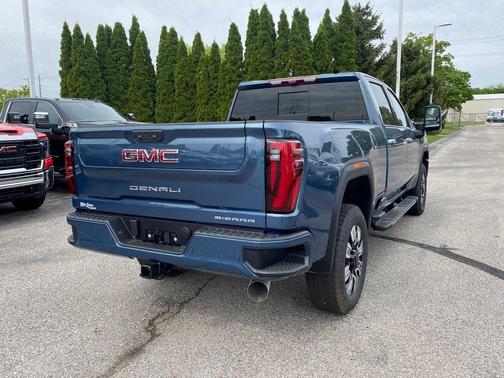 2025 GMC Sierra 2500 Denali