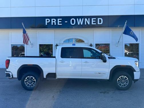 2022 GMC Sierra 2500 AT4
