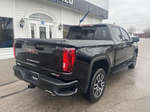 2022 GMC Sierra 1500 Limited AT4
