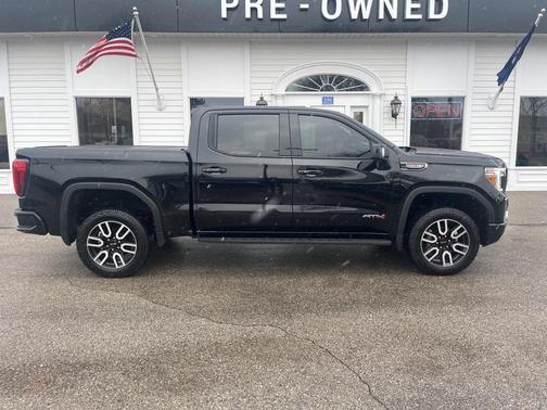2022 GMC Sierra 1500 Limited AT4
