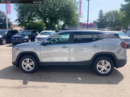 Sterling 2024 GMC Terrain SLE