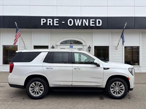 White Frost Tri-Coat 2021 GMC Yukon SLT