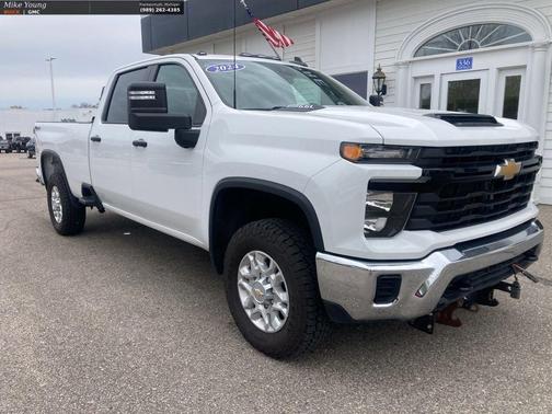 Summit White 2024 Chevrolet Silverado 3500 WT