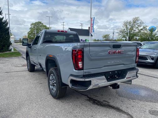 2025 GMC Sierra 2500 SLE