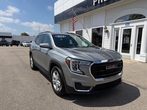 Sterling 2024 GMC Terrain SLE
