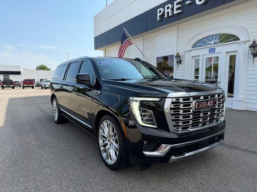 Onyx Black 2025 GMC Yukon XL Denali