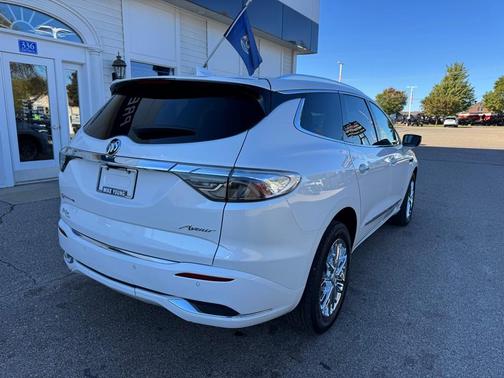 2023 Buick Enclave Avenir
