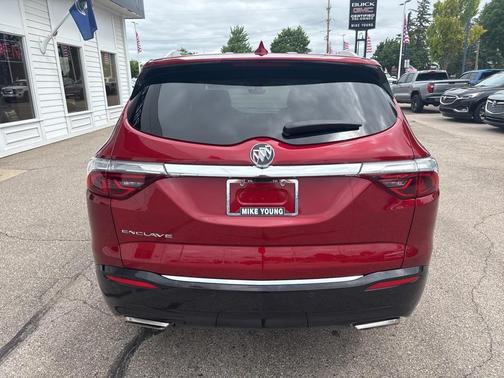 2022 Buick Enclave Premium