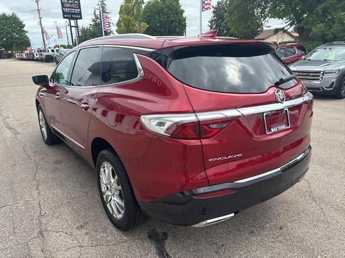 2022 Buick Enclave Premium