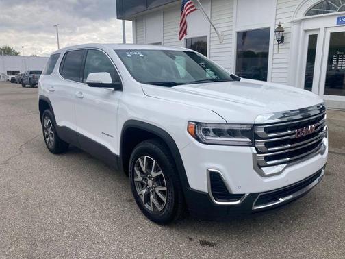 Summit White 2022 GMC Acadia SLE